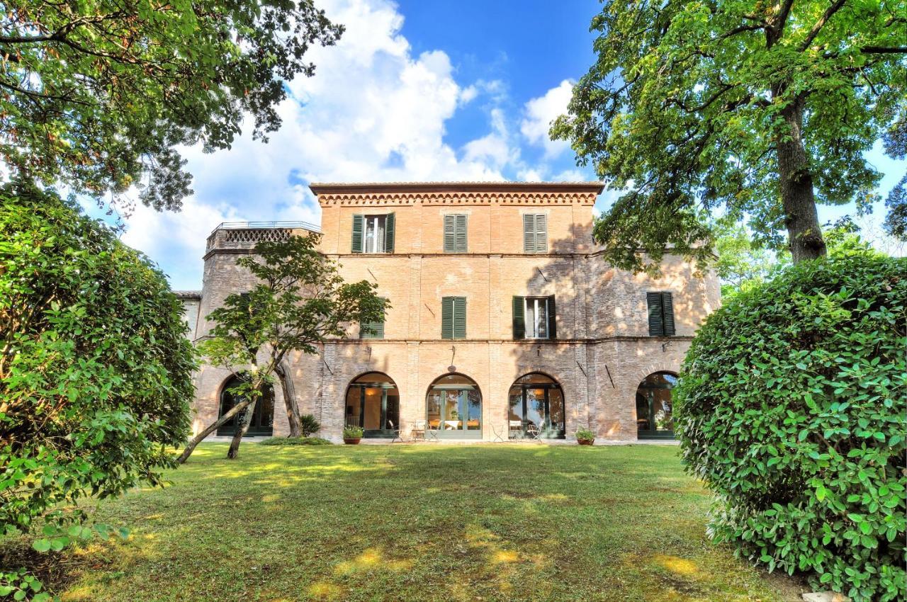 Villa Collepere Country House Мателика Экстерьер фото