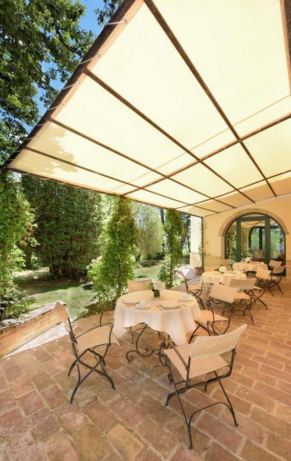Villa Collepere Country House Мателика Экстерьер фото