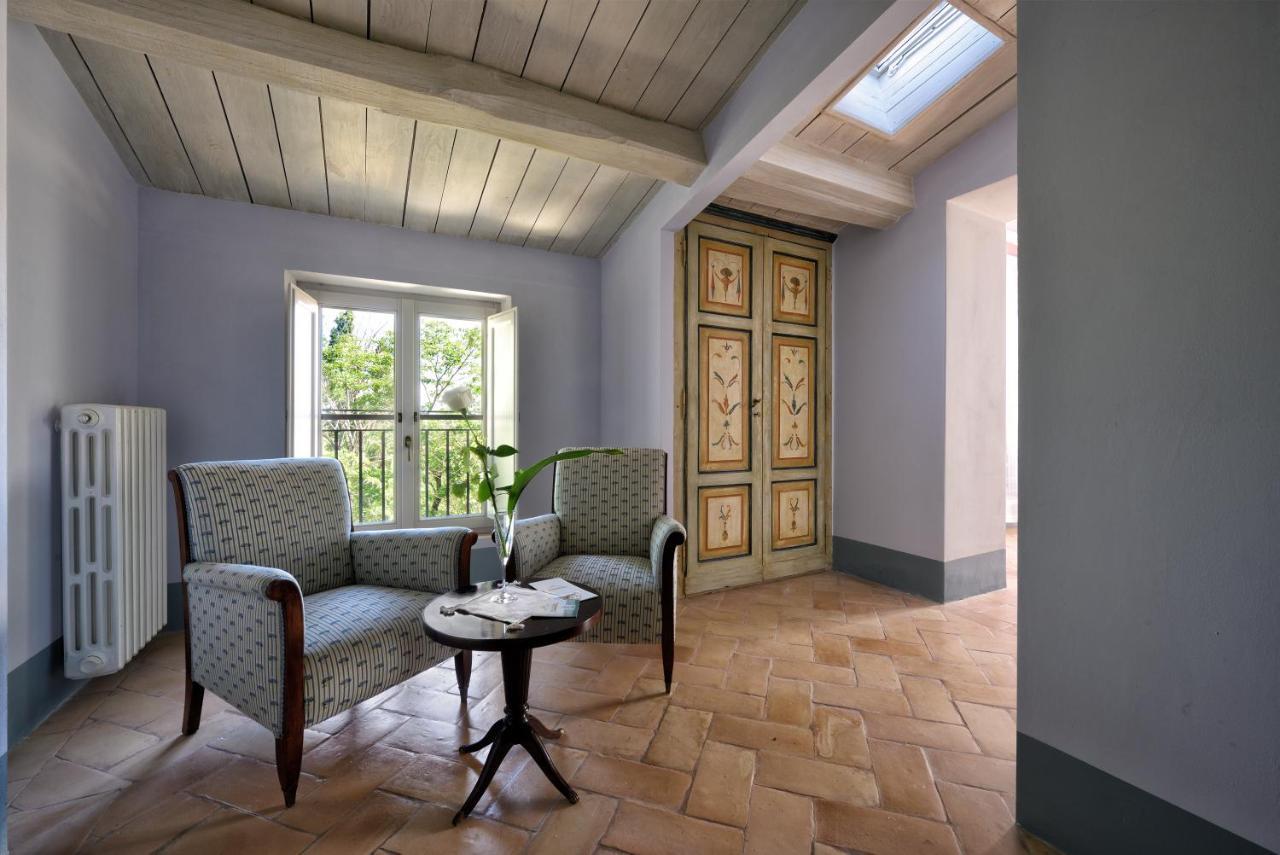 Villa Collepere Country House Мателика Экстерьер фото